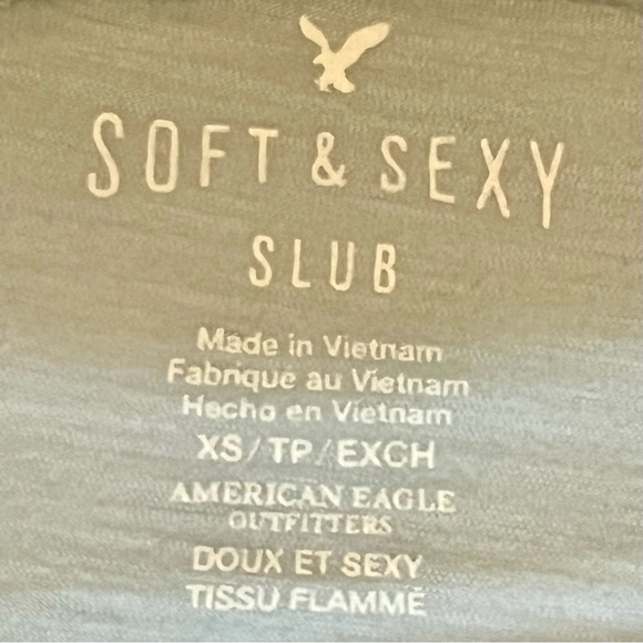 American Eagle “Soft & Sexy” Gray Ombre Women's Top - Picture 2 of 3